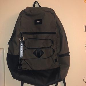 Green leaf book bag